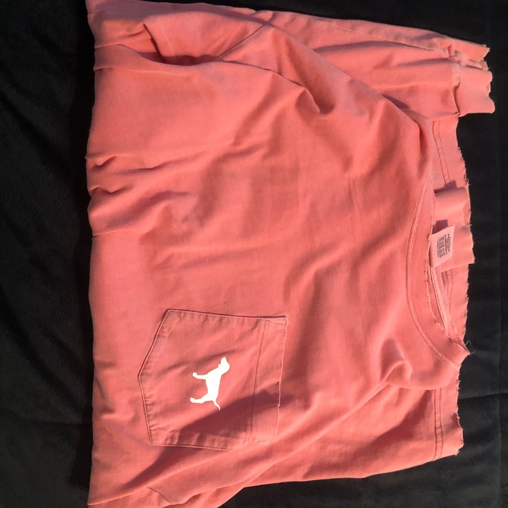 Pink t-shirt